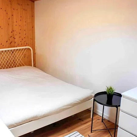 Charming T2 200 M From Tram B * Таланс